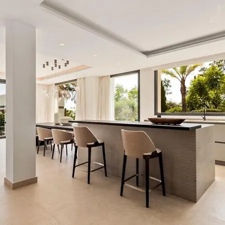 Apartman Looking For A Luxurious And Modern *