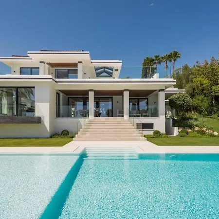 Looking For A Luxurious And Modern *