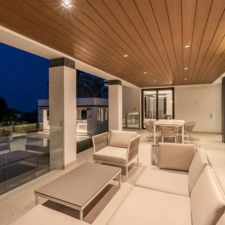 Looking For A Luxurious And Modern Apartman *